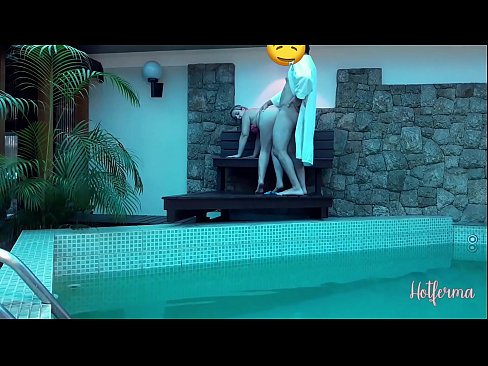 ❤️ Šef poziva sobaricu na bazen, ali nije mogao odoljeti vrućini Porno na hr.91sesex101.top ❤